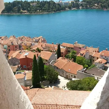 Isola With Terrace And Parking Rovinj